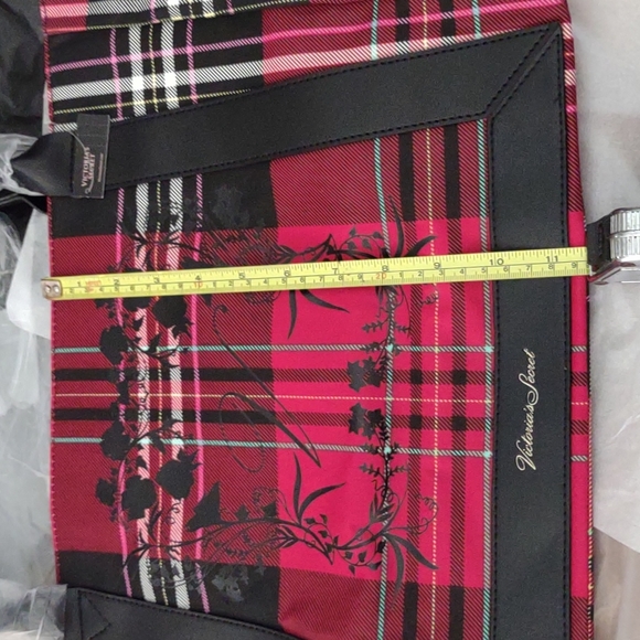 Victoria Secret Tote - Picture 6 of 7